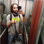 Linguistics graduate teaches Italian to non-Italian people